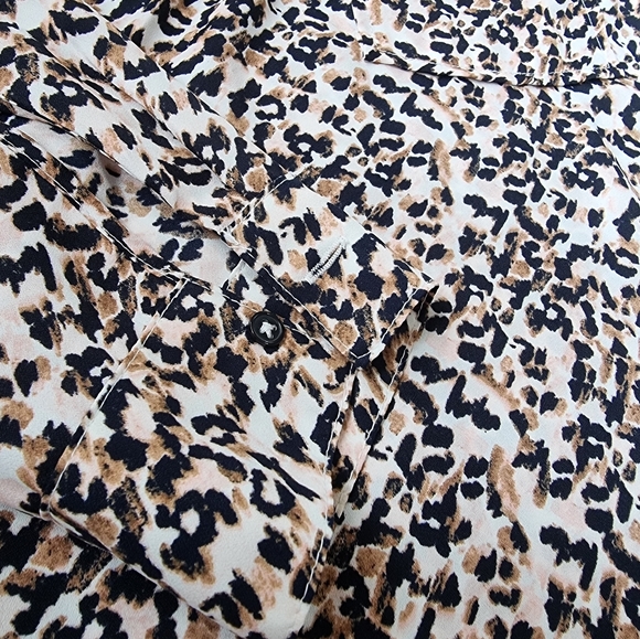 Jones New York Signature Flowy Blouse - Picture 8 of 9